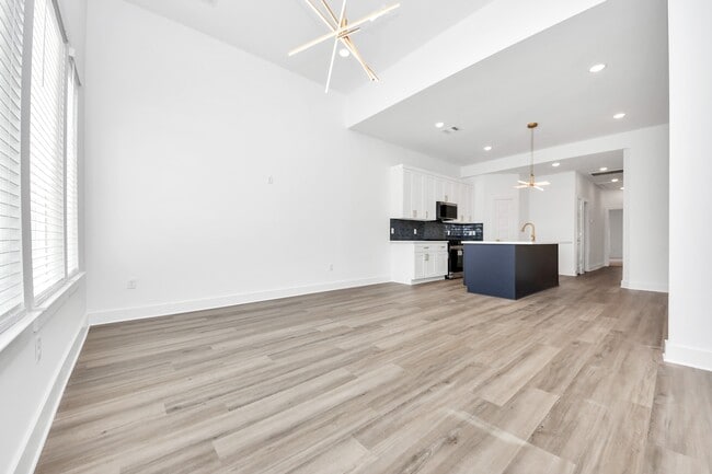 Building Photo - 9309 Caddo Rd