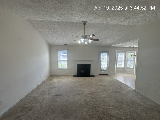 Building Photo - 5508 Ascent Dr