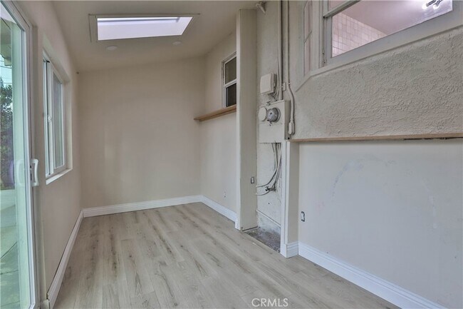 Building Photo - 3031 Chestnut St