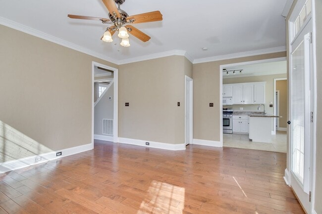 Building Photo - Large 3 Story Home in Evans!
