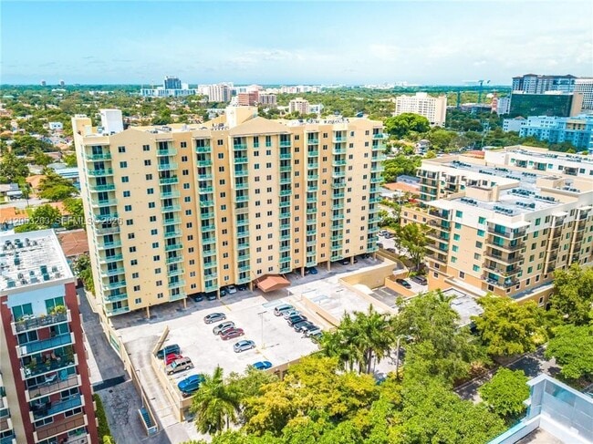 Building Photo - 3500 Coral Wy