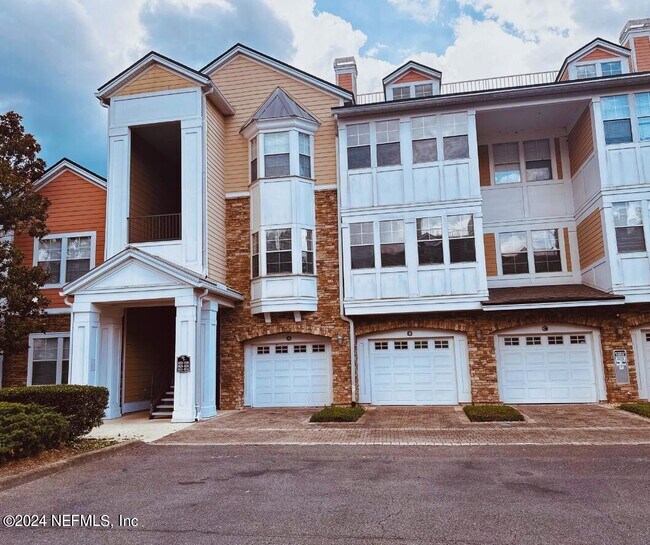 Primary Photo - 8550 Touchton Rd
