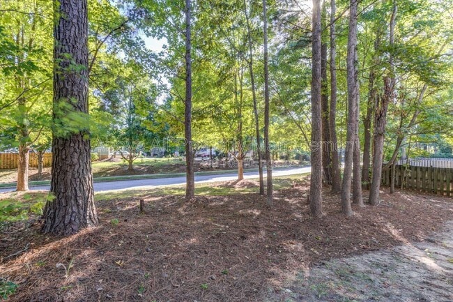 Building Photo - 103 Unaka Ct