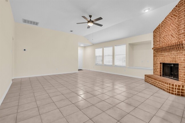 Building Photo - 6003 Decker Ridge Ct