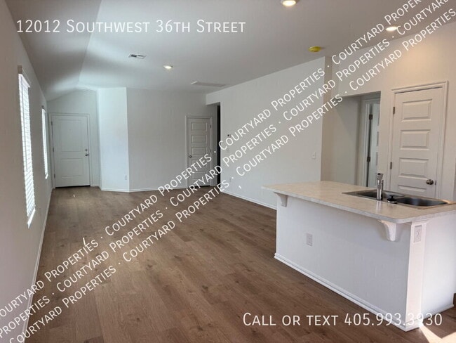 Building Photo - 12012 SW 36th St