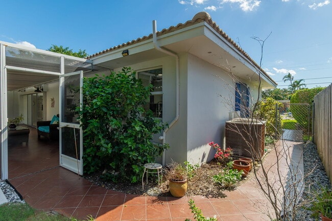 Building Photo - 651 Ocean Inlet Dr