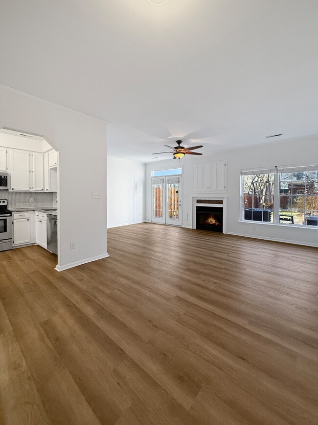 Building Photo - 2656 Bracston Rd