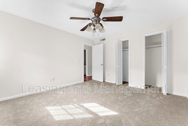 Building Photo - 201 Oakmont Ave