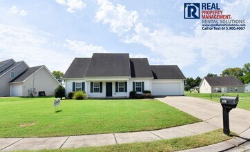 Building Photo - 1561 Passage Dr