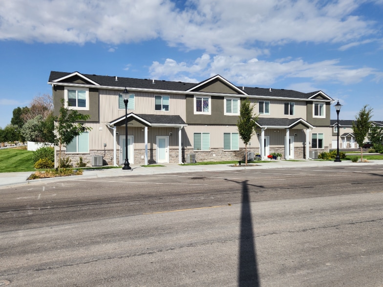 Primary Photo - 4755 Burley Dr