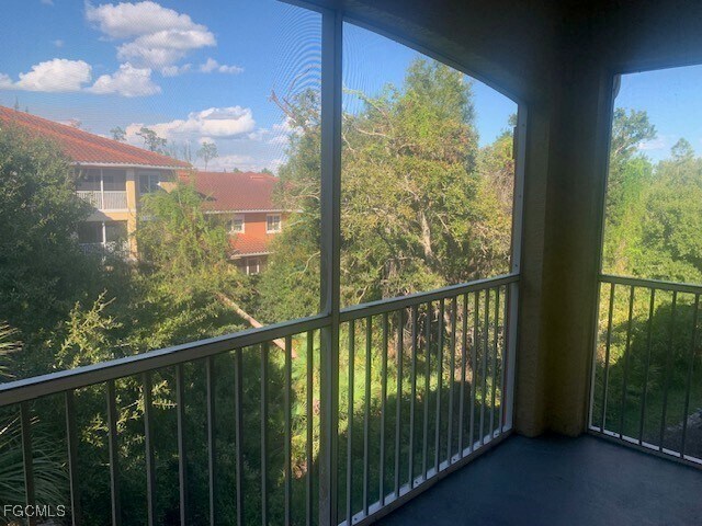 Building Photo - 6321 Aragon Way