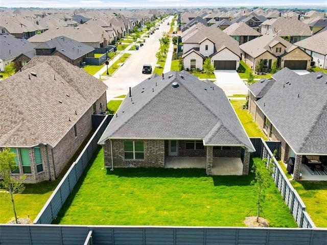 Building Photo - 7001 Mapleshade Way
