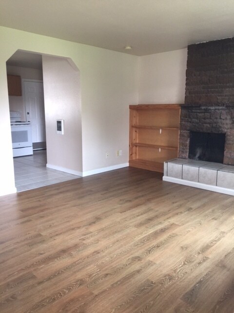 Building Photo - 2 Bed/1 Bath Ephrata Duplex
