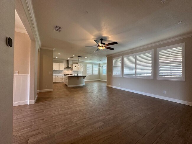 Building Photo - Impressive All Single Story 3 Bedroom, 2.5...
