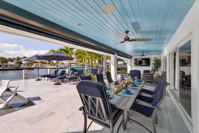 Building Photo - 3109 NE 42nd Ct