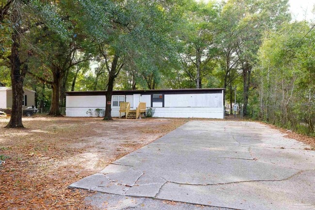 Building Photo - 4413 Basswood St