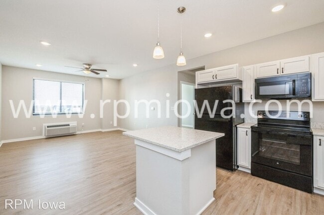 Building Photo - 2 br, 2 bath House - 435 S 88th Street #230