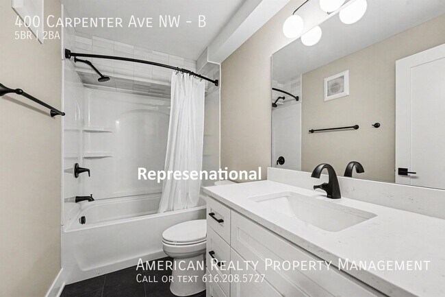Building Photo - 400 Carpenter Ave NW