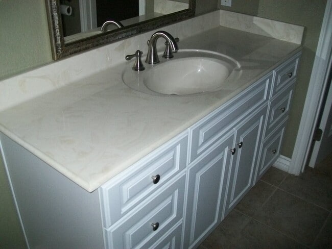 Building Photo - Large 2 Bed 2 Bath In Chula Vista