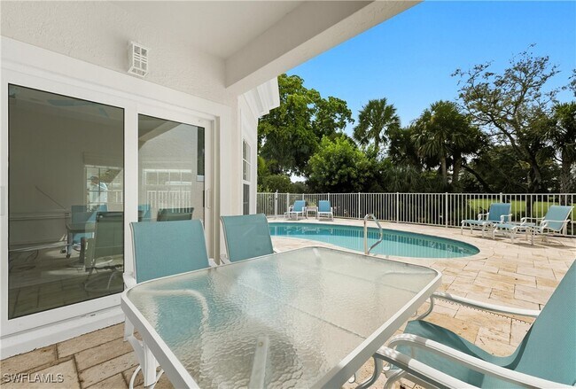 Building Photo - 360 Carlton Pl