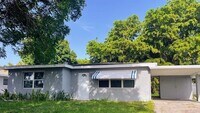 Building Photo - Fort Myers Single Family Home
