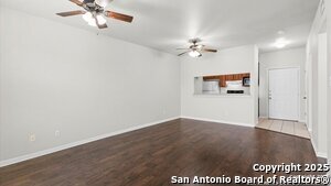 Building Photo - 530 Dukeway Dr