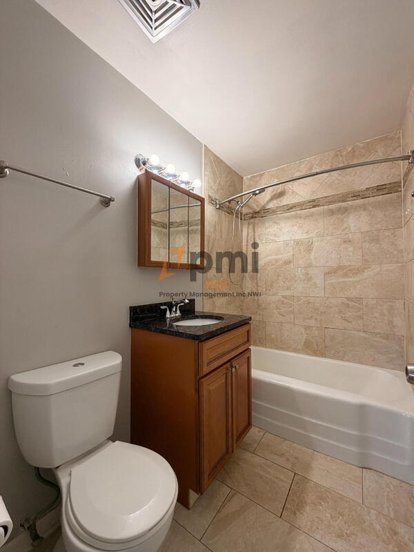 Building Photo - 111 Harrington Ave