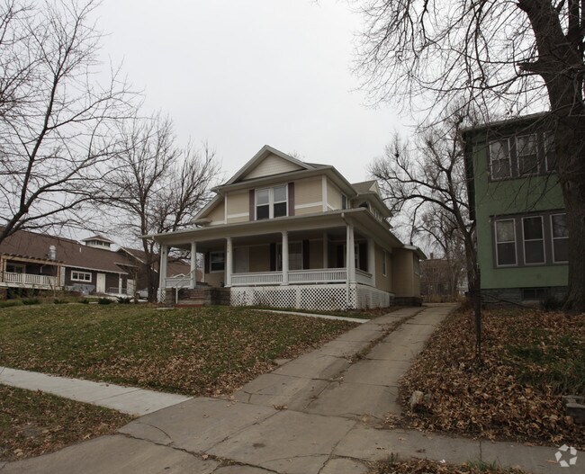 Primary Photo - 230 S 26th St