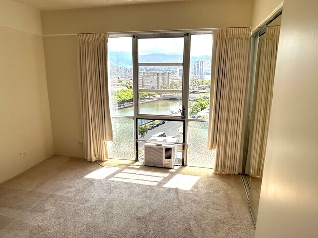 Building Photo - Waikiki! Marina Towers-Large, 2 Bdrm., 1.5 bath, cov'd pkg./washer/dryer in apt.