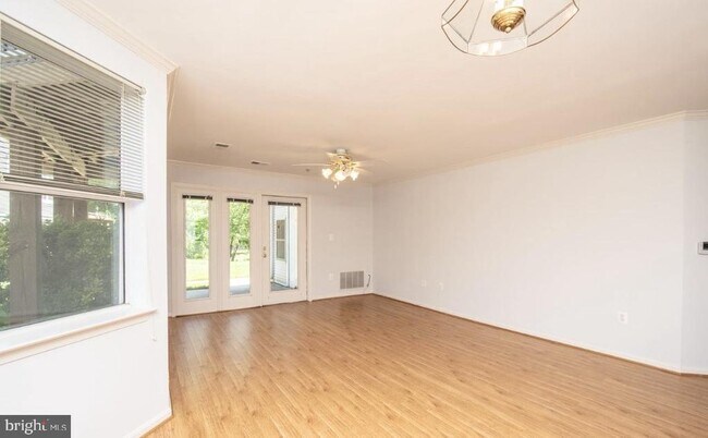 Building Photo - 44096 Natalie Terrace