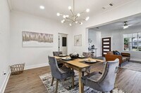 Building Photo - 1119 W Huisache Ave