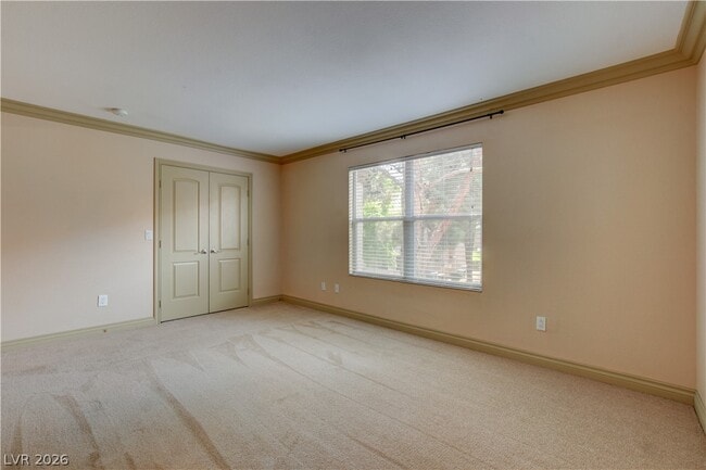 Building Photo - 1150 N Buffalo Dr