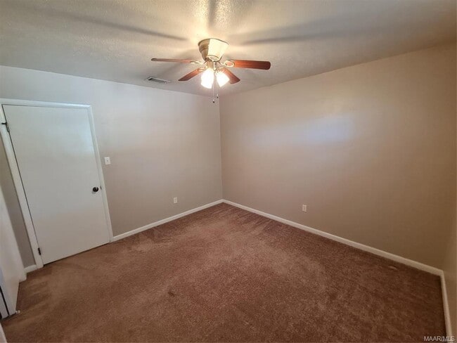 Building Photo - 109 Griffith Ave