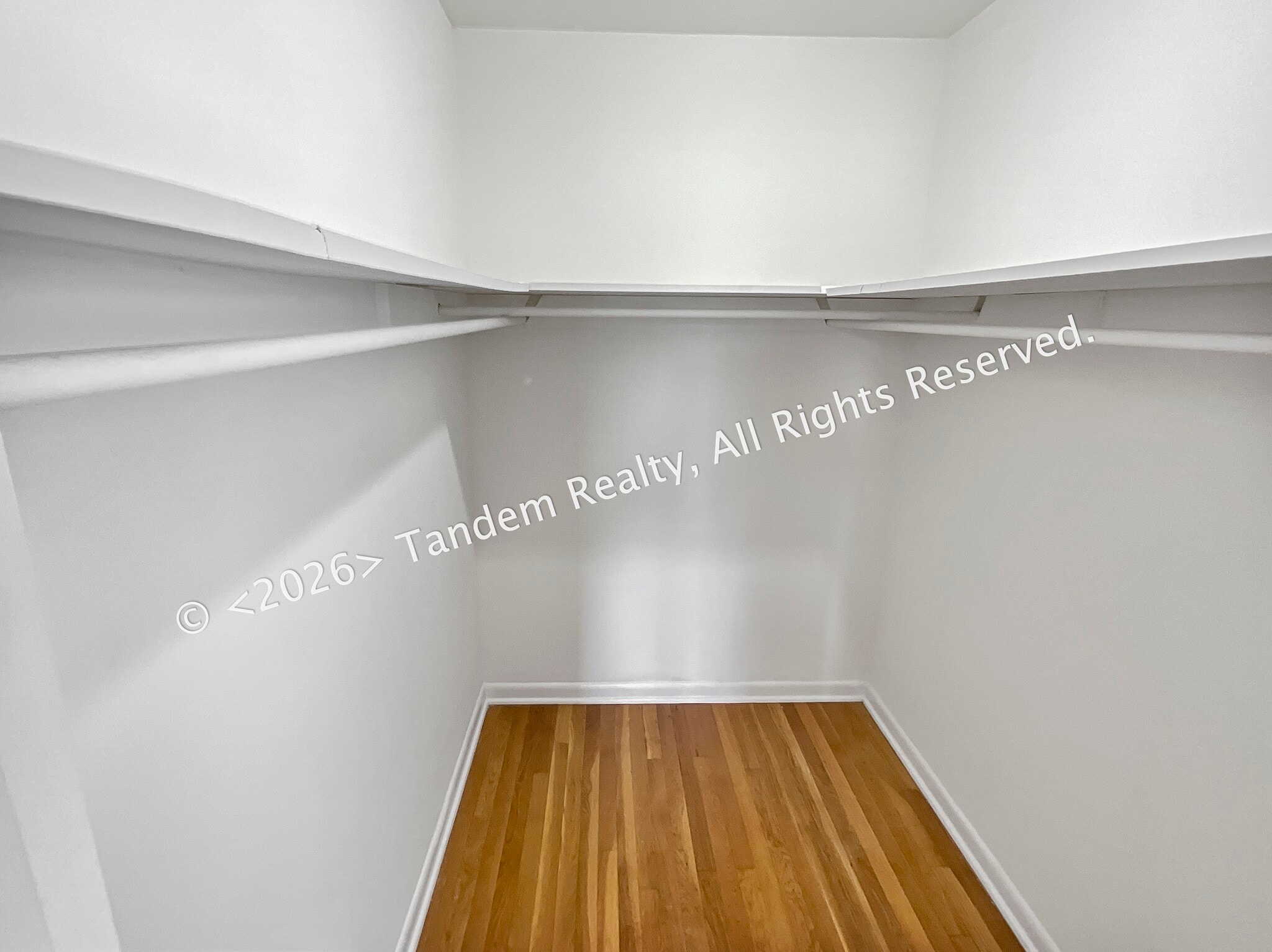 Building Photo - 406 Ritchie Dr