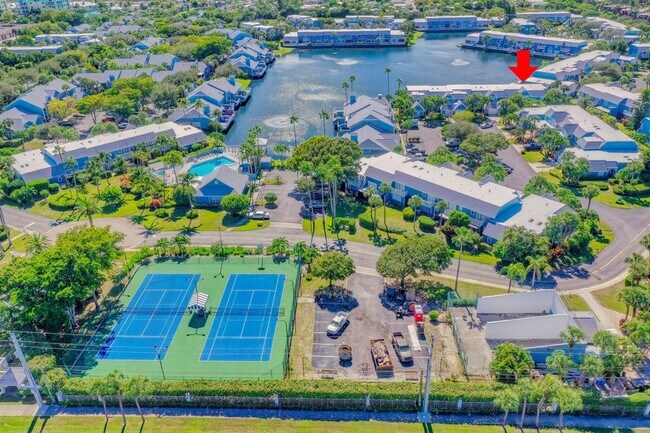 Building Photo - 1521 Ocean Dunes Cir