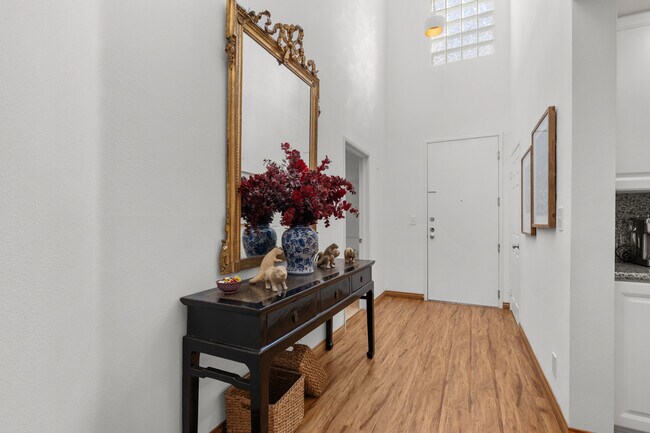 Building Photo - 12000 Goshen Ave