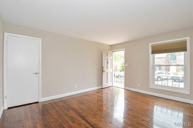 Building Photo - 7359 Balson Ave