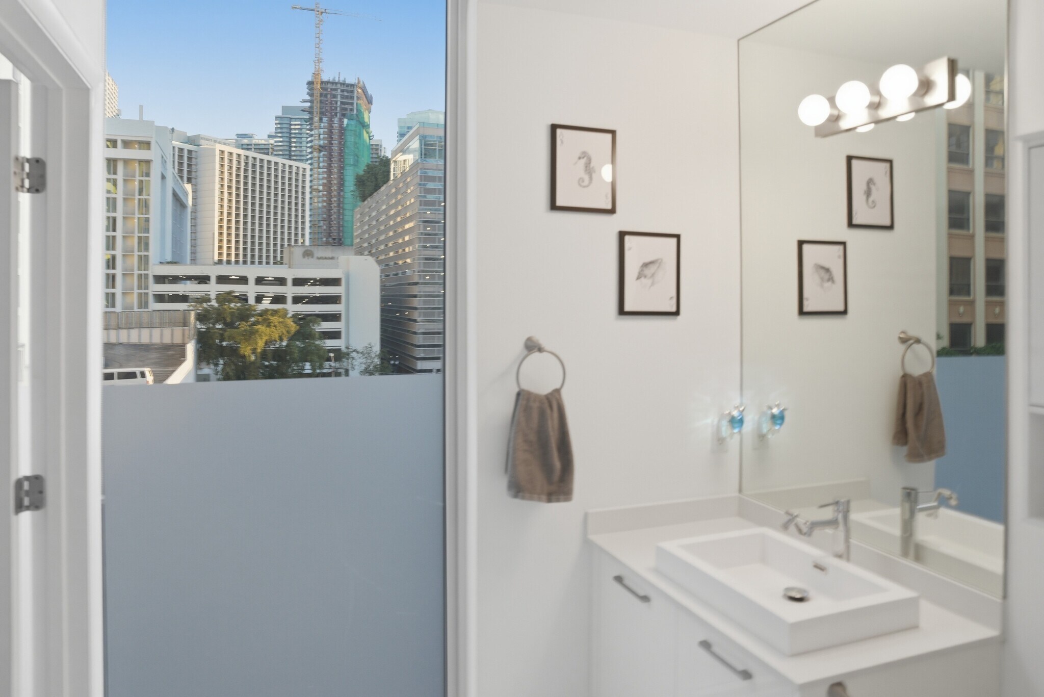 Building Photo - 151 SE 1st St