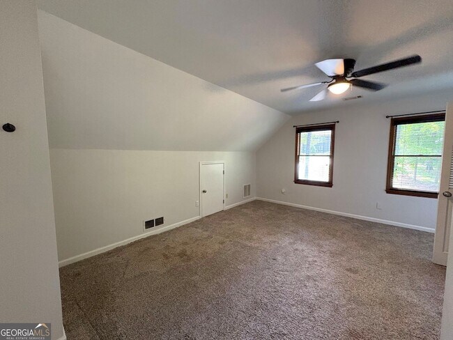 Building Photo - 7257 Rocky Ln
