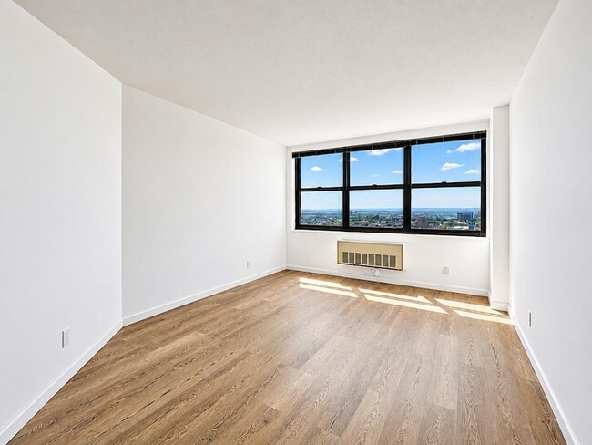 Building Photo - 7000 JFK Blvd E