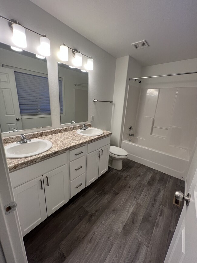 Building Photo - 5878 36th St S