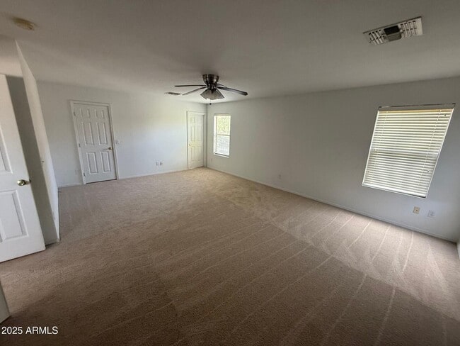 Building Photo - 1164 S Maverick Ct