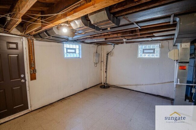 Building Photo - 8322 Loch Raven Blvd