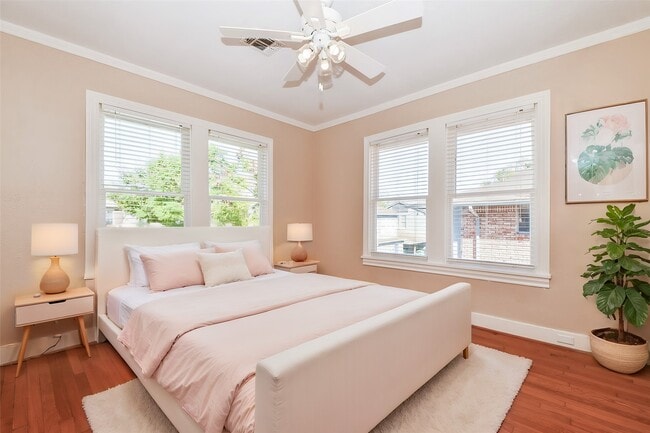 Building Photo - 1632 Bonnie Brae St