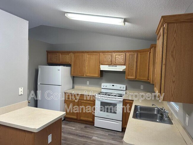 Building Photo - 3064 SE 142nd Pl