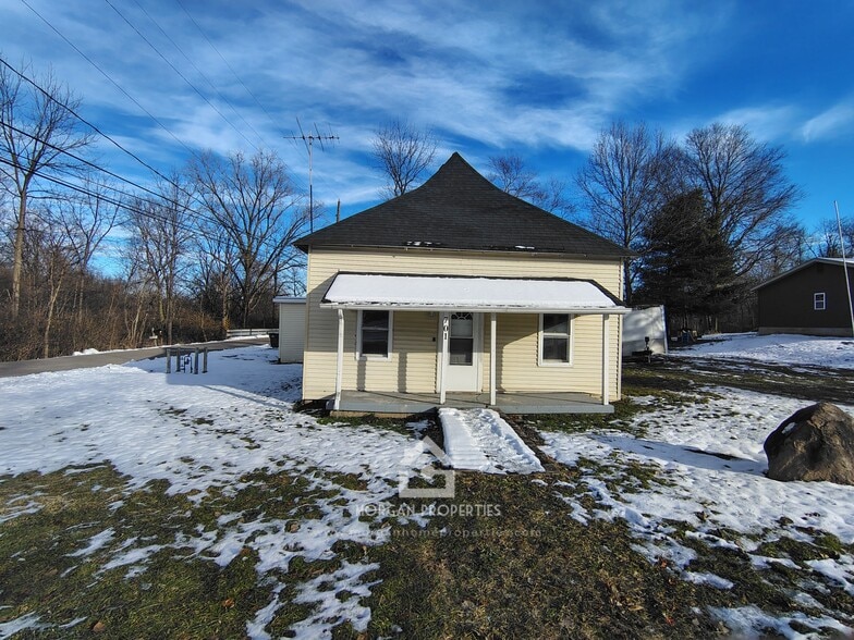 Primary Photo - 701 S Black St