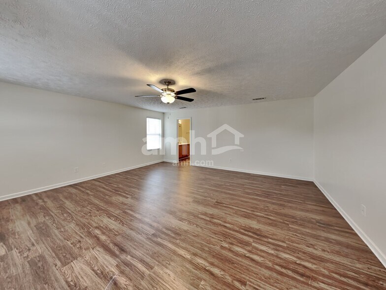 Building Photo - 3429 Boxelder Way