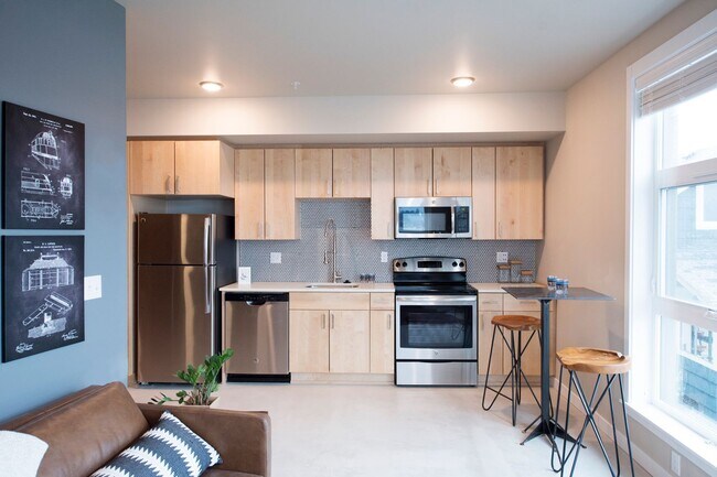 Interior Photo - Brooklyn Yard