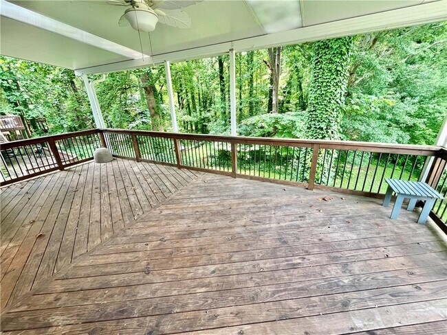 Building Photo - 93 Radford Cir SW