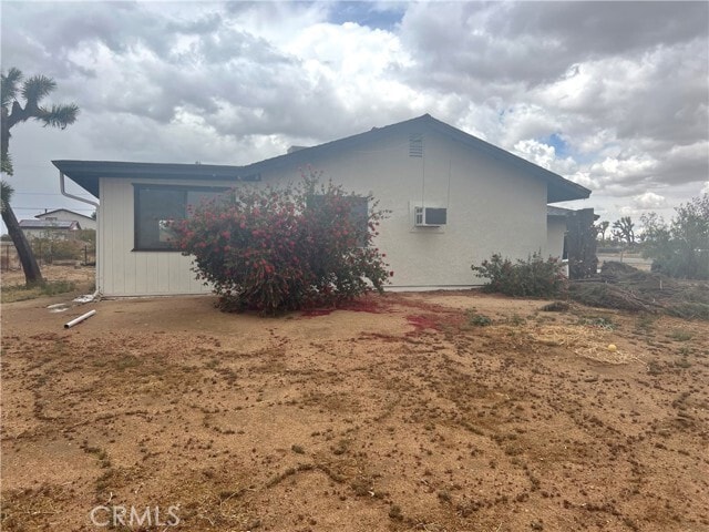 Building Photo - 58573 Sunflower Dr